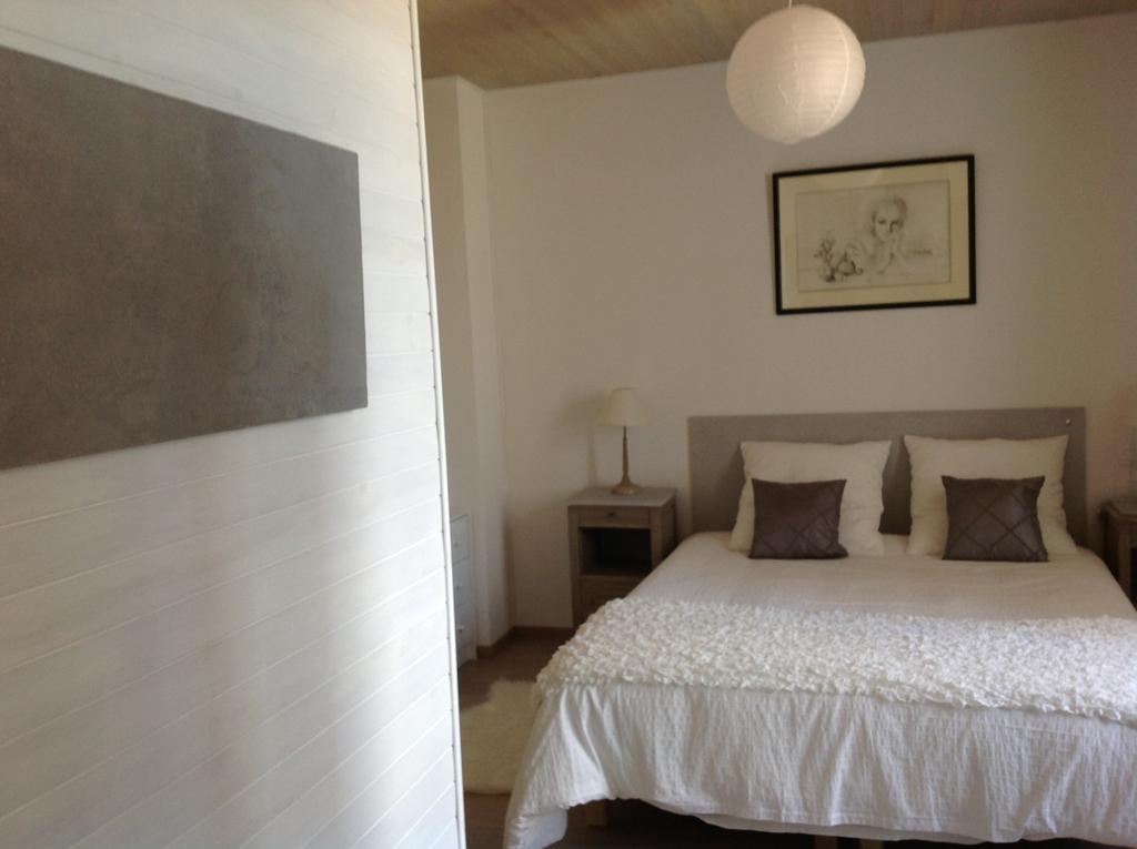 La Maison De Maidara Bed & Breakfast Olby Room photo
